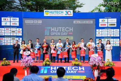 HUTECH IT Open Day 2025 - sàn giao dịch việc làm hấp dẫn